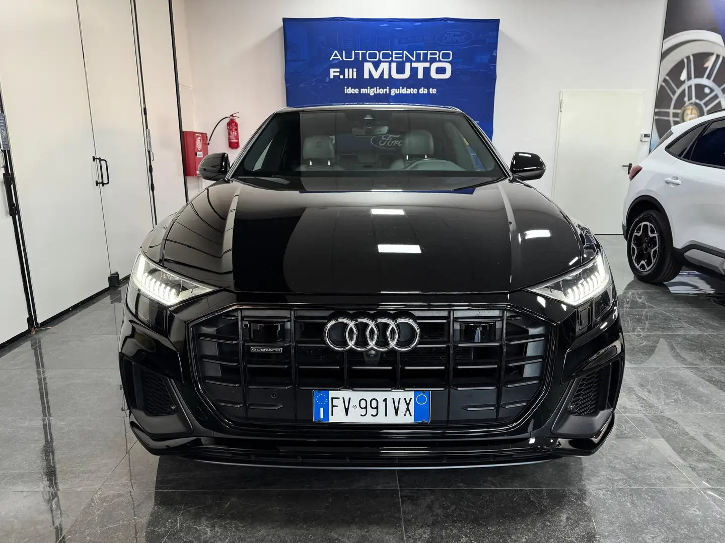 Audi Q8 Q8 50 3.0 tdi mhev quattro tiptronic SLINE Negro - 2