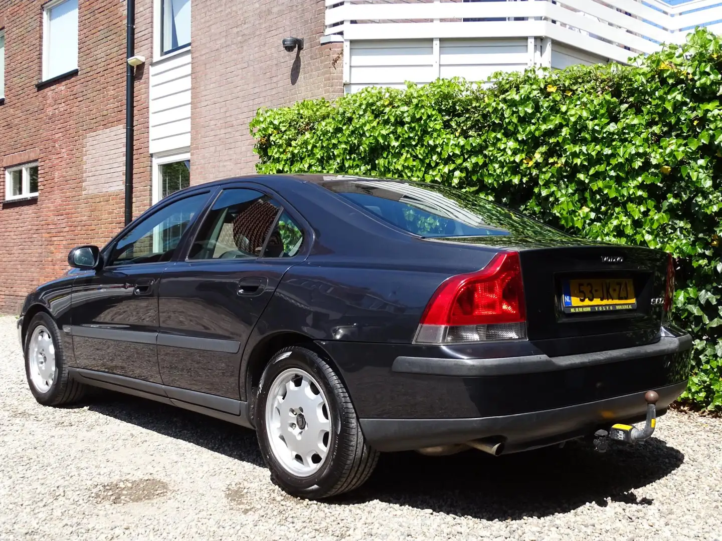 Volvo S60 2.4 Edition Grau - 2
