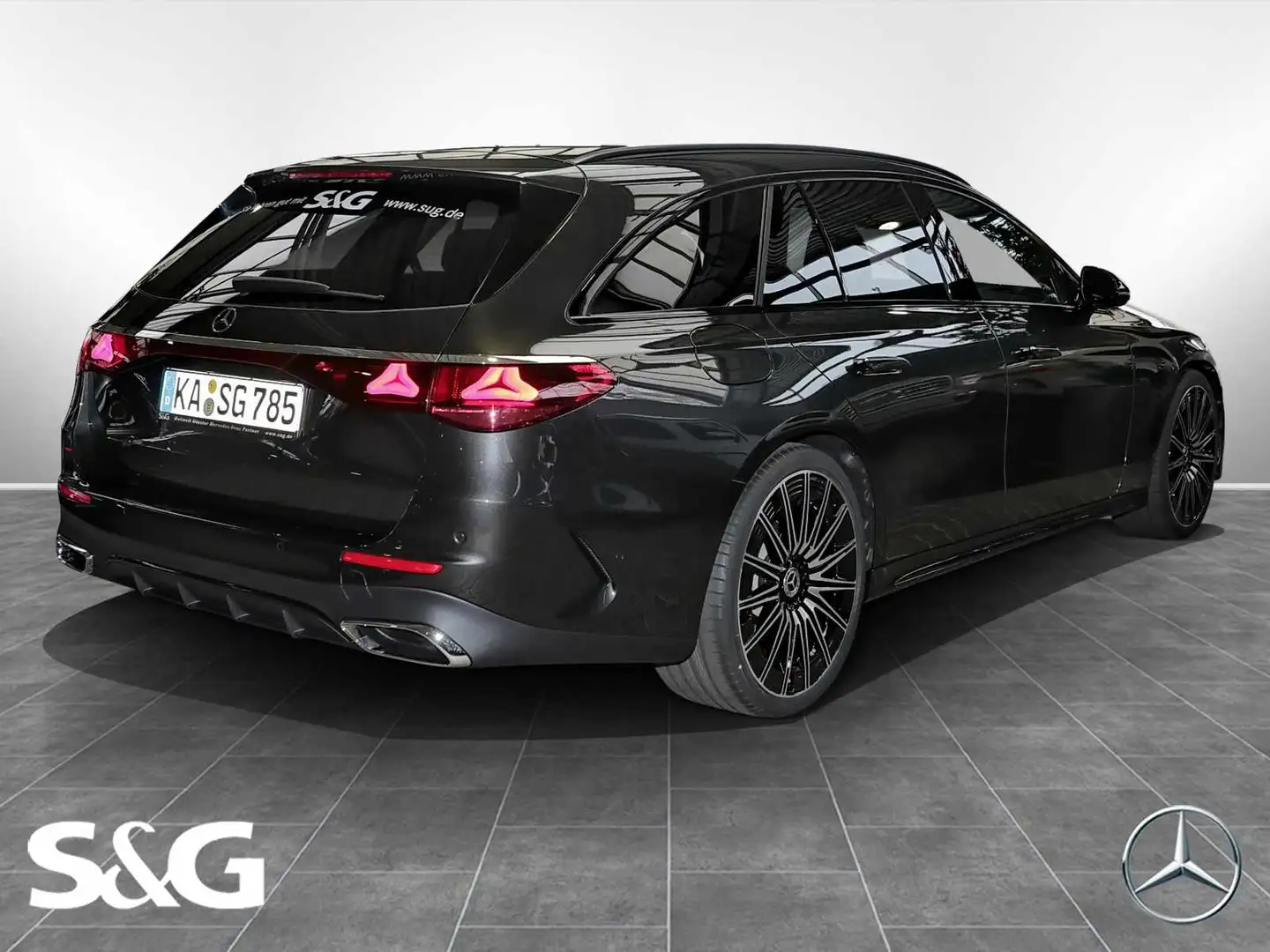 Mercedes-Benz E 220 d T AMG Distronic+DIG-LED+360°+AHK+Panoram Grau - 2