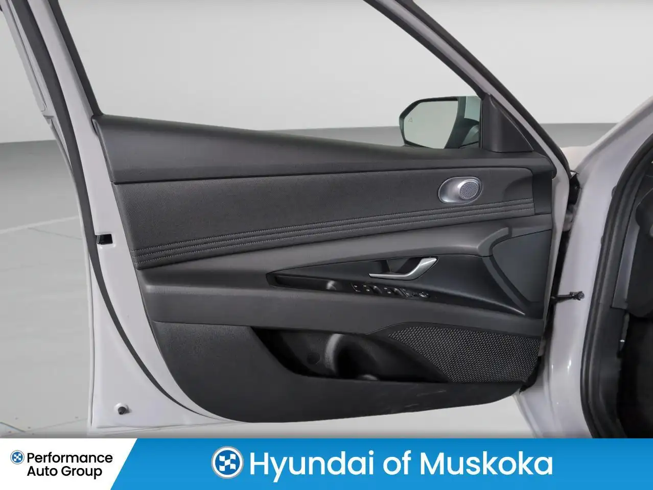 Hyundai ELANTRA снимка Hyundai ELANTRA