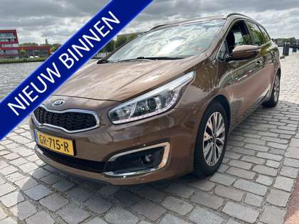 Kia Ceed SW / cee'd SW Sportswagon 1.6 GDI DynamicLine airco/ecc navigati