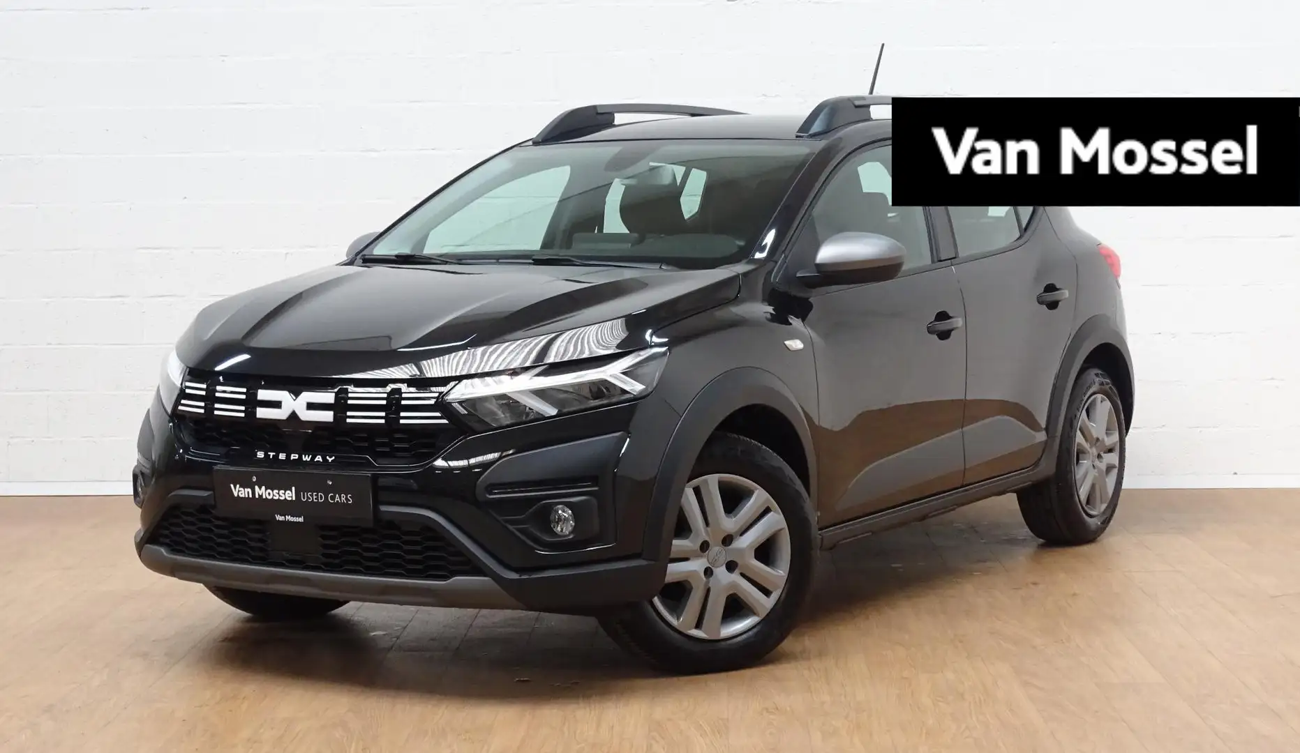 Dacia Sandero Stepway Expression automaat Noir - 1