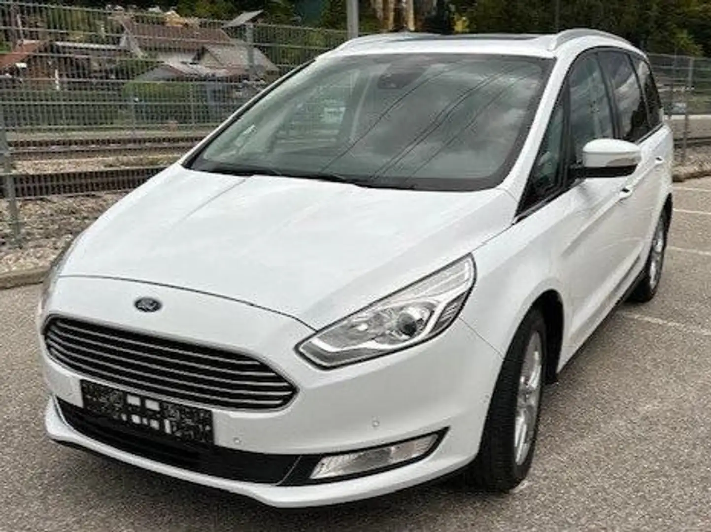 Ford Galaxy 2.0 EcoBlue Titanium Aut. | PANO | AHK | 8-fach Weiß - 2