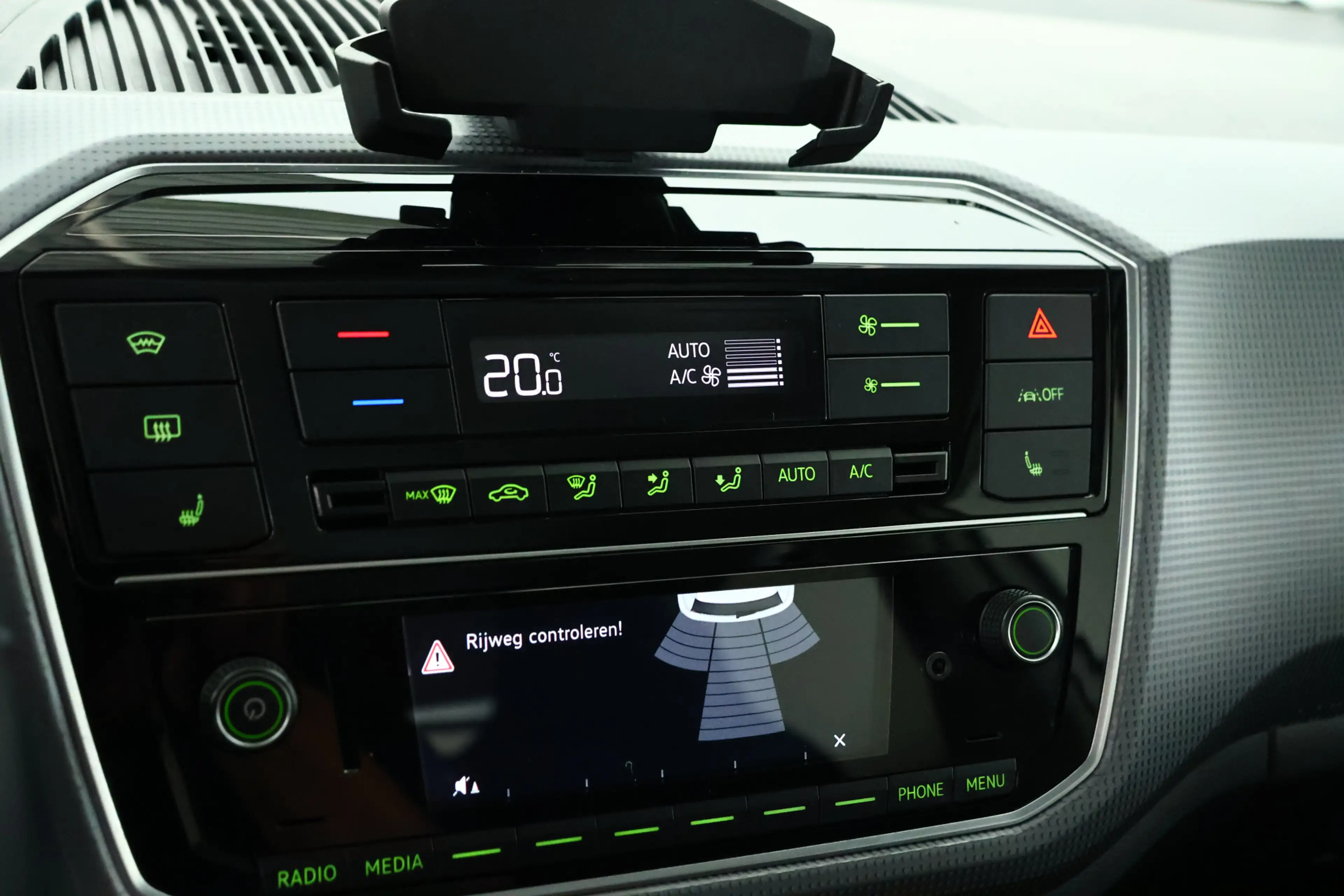Skoda Citigo e-iV EV Style Cruisecontrol / Lane Assist / PDC — photo 16