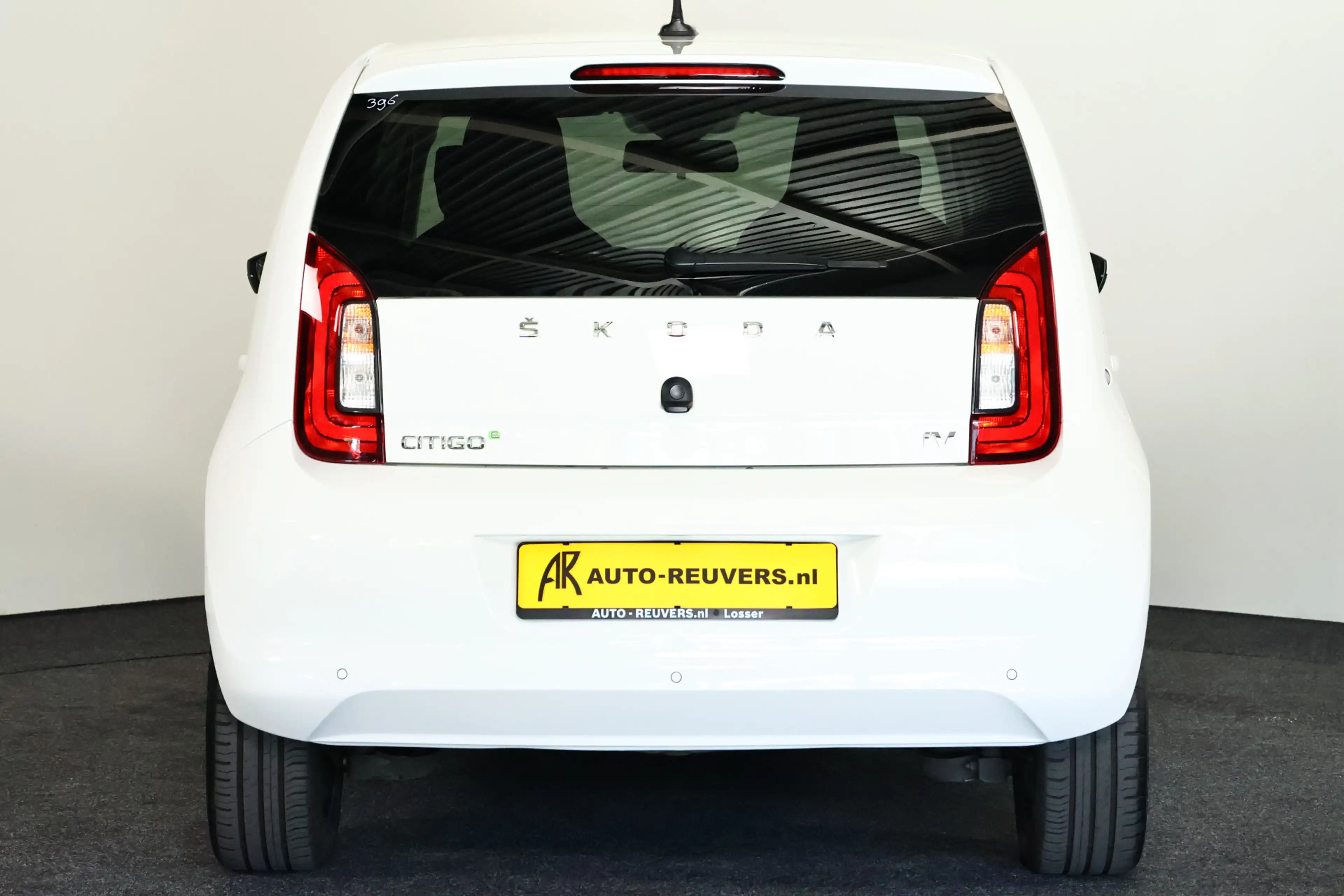 Skoda Citigo e-iV EV Style Cruisecontrol / Lane Assist / PDC — photo 9