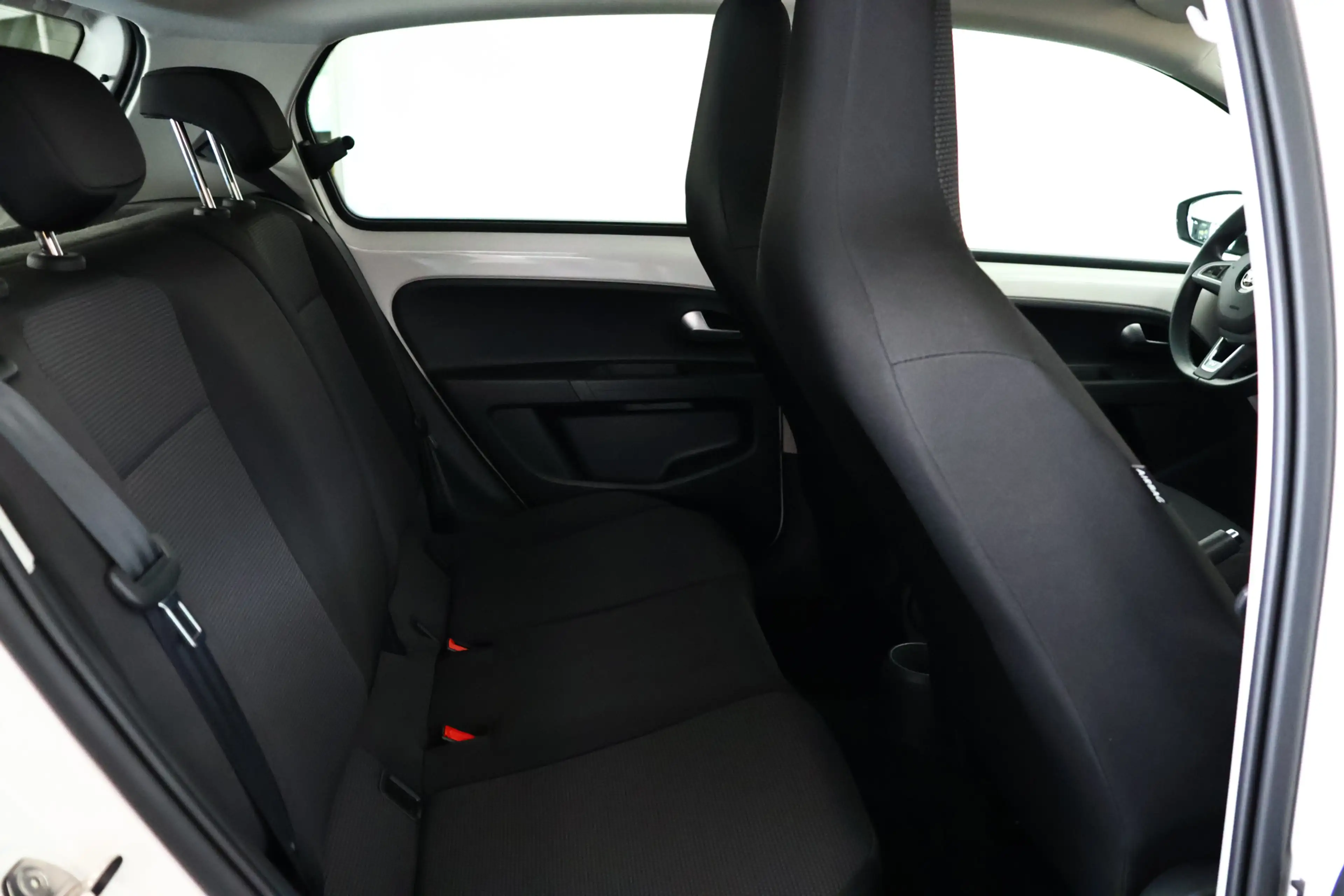 Skoda Citigo e-iV EV Style Cruisecontrol / Lane Assist / PDC — photo 14