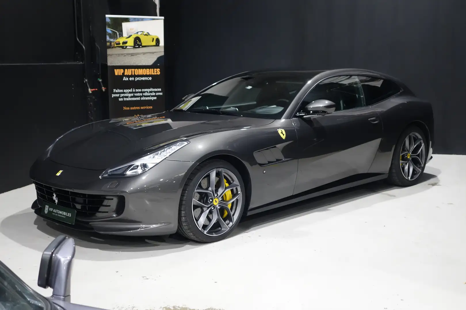 Ferrari GTC4 Lusso GTC4 LUSSO T V8 610CV Grey - 2