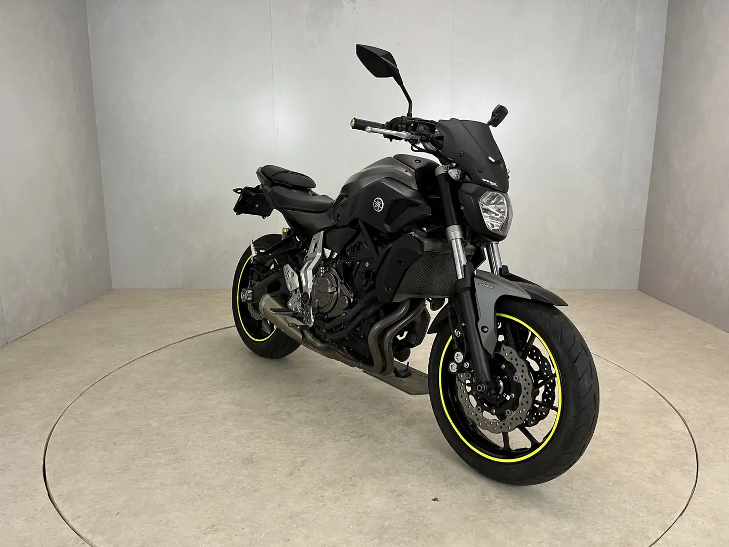 Yamaha MT-07 ABS Grijs - 2