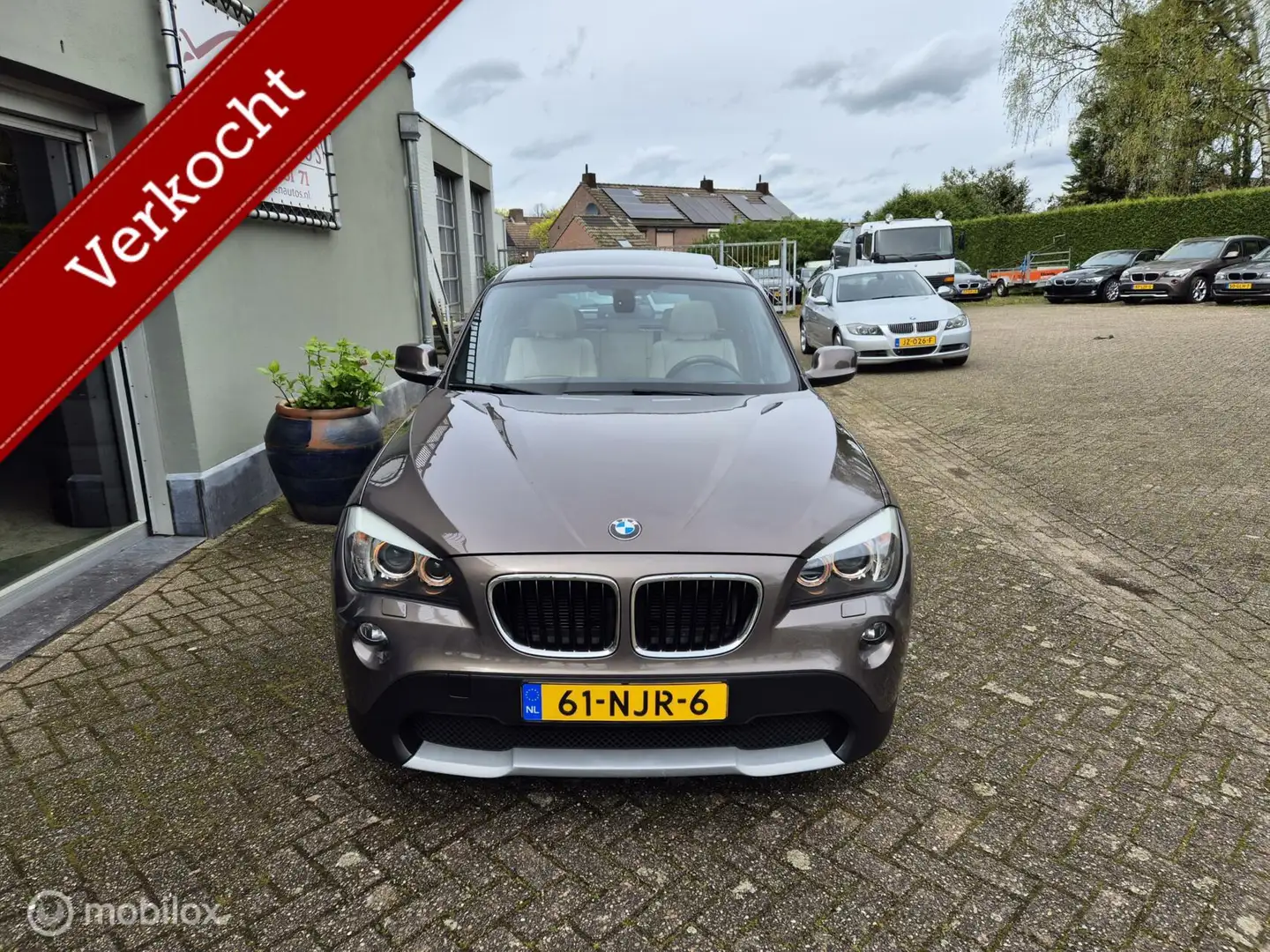 BMW X1 E84 sDrive18i Executive Panodak/Navi/Nieuwe Kettin Bruin - 2