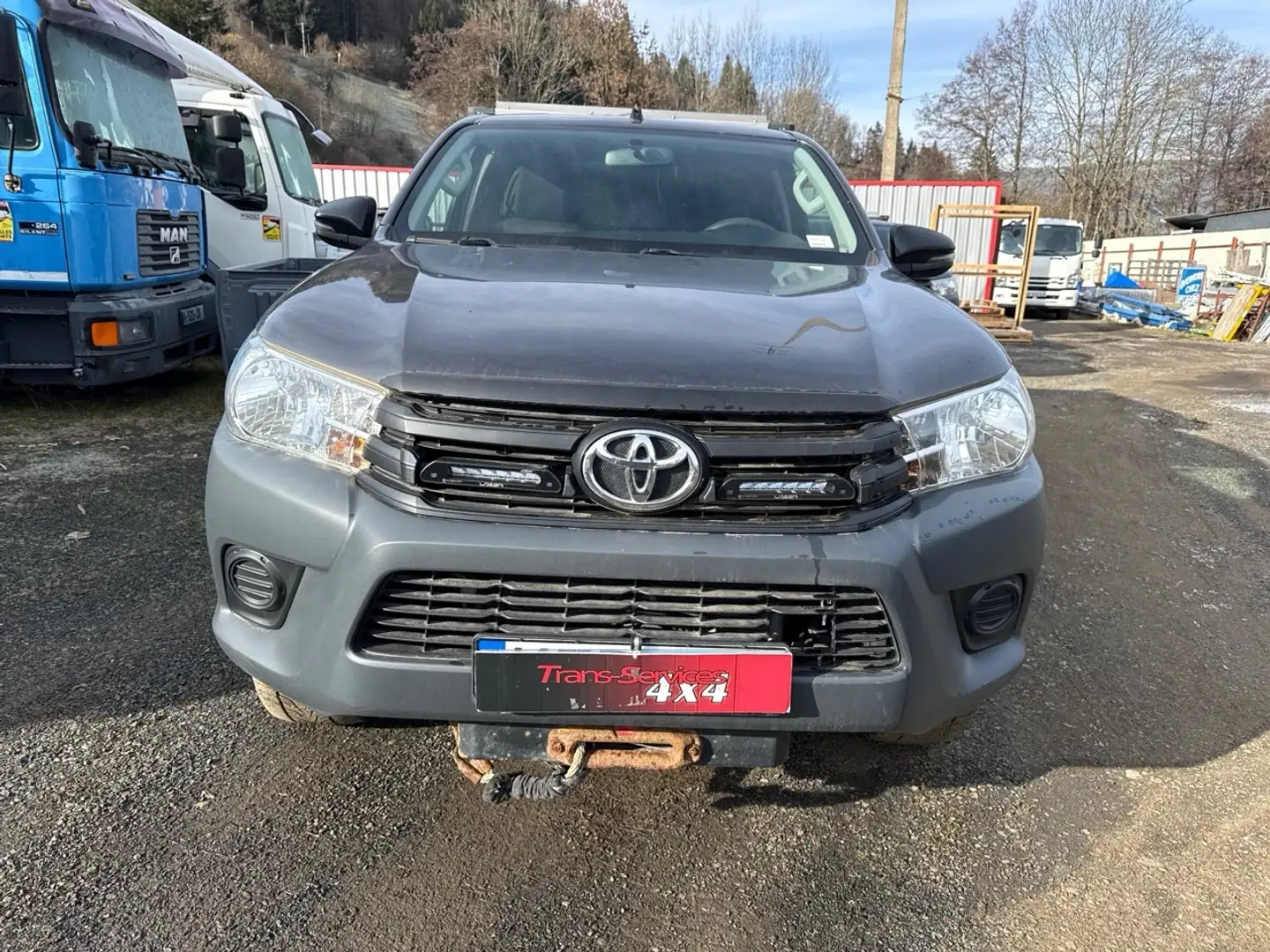 Toyota Hilux 2.4 D-4D 150CH X-TRA CABINE LECAP 4WD RC19 Noir - 1