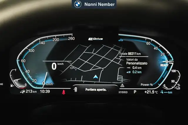 BMW 5 Series view 9