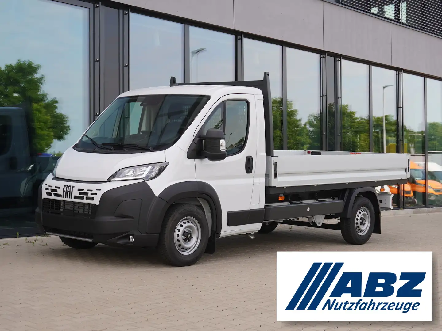 Fiat Ducato Maxi Pritsche L2S / 10-Zoll Navi + AHK Blanc - 1