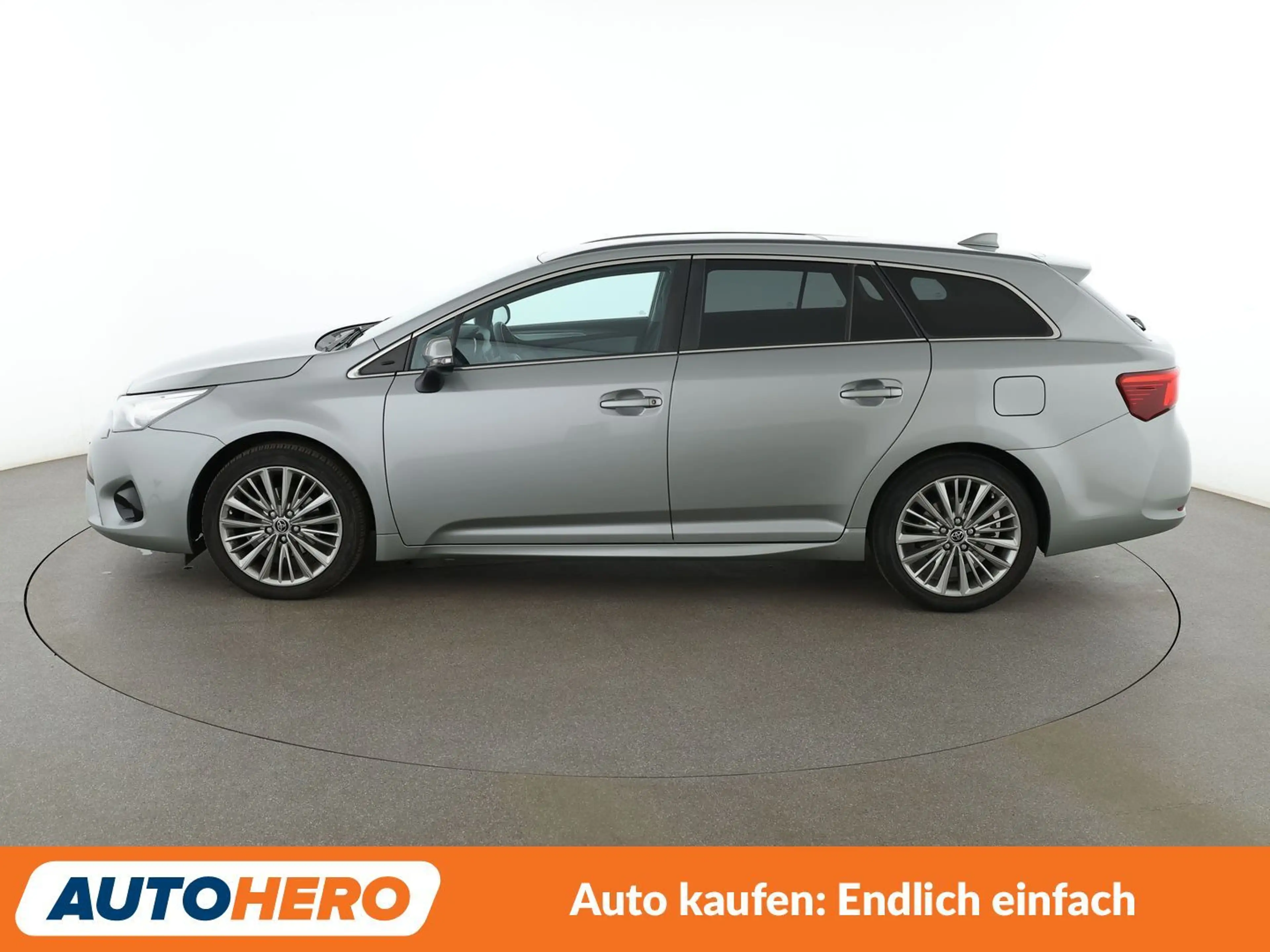 Toyota Avensis 1.8 Edition *NAVI*TEMPO*SHZ* — photo 3