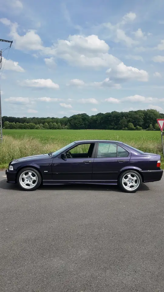 BMW 323i / M-Paket / technoviolett, foto 6
