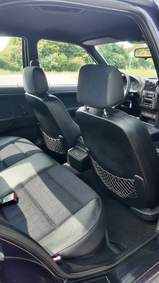 BMW 323i / M-Paket / technoviolett, foto 12
