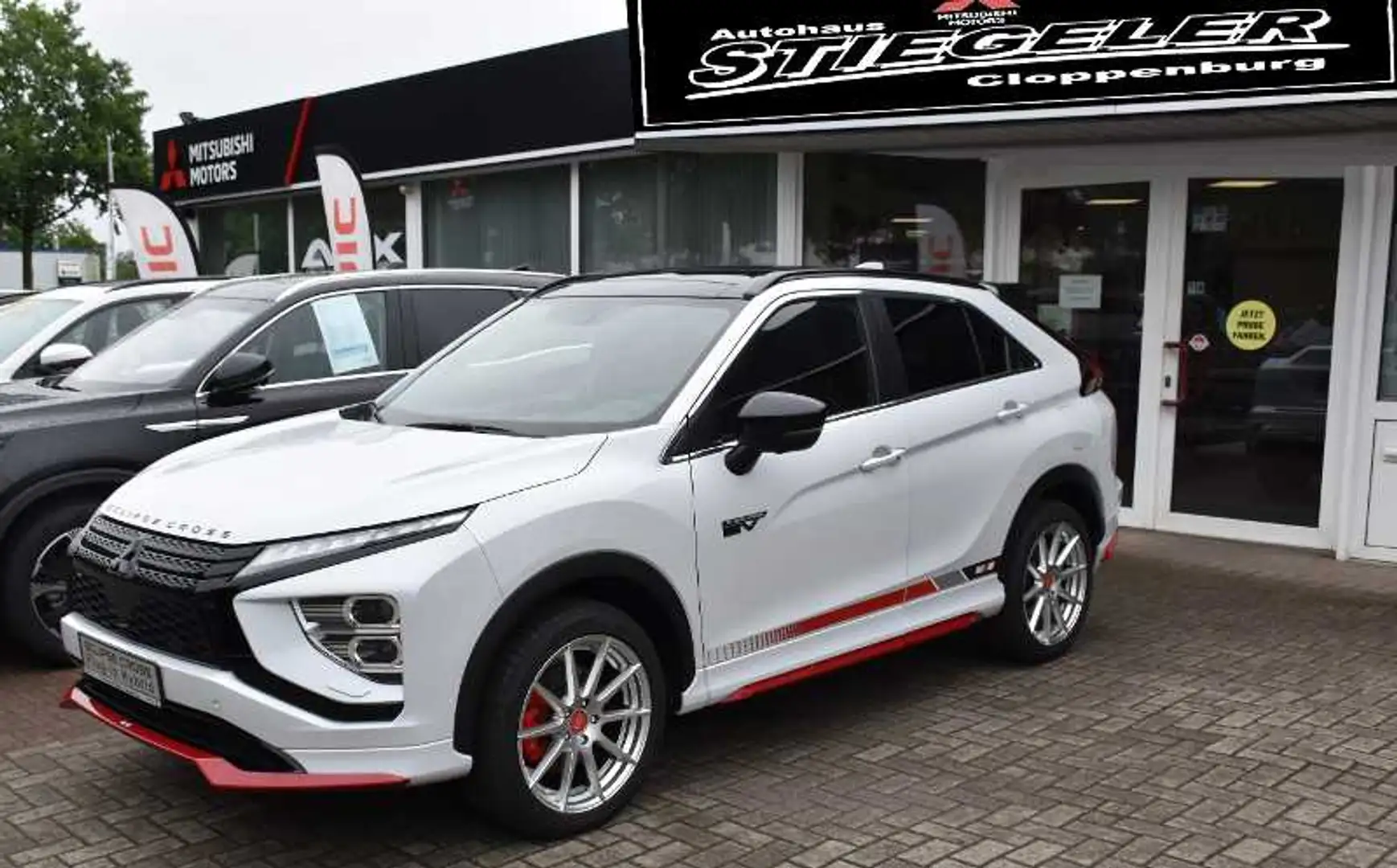 Mitsubishi Eclipse Cross PHEV TOP 4WD,Leder SD Ralli///ART Weiß - 1