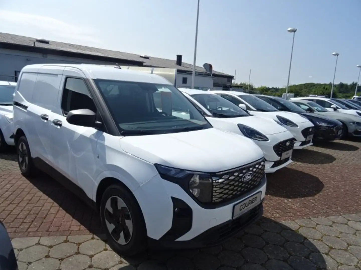 Ford Transit Courier 54kWh Trend +Holzboden Bianco - 2