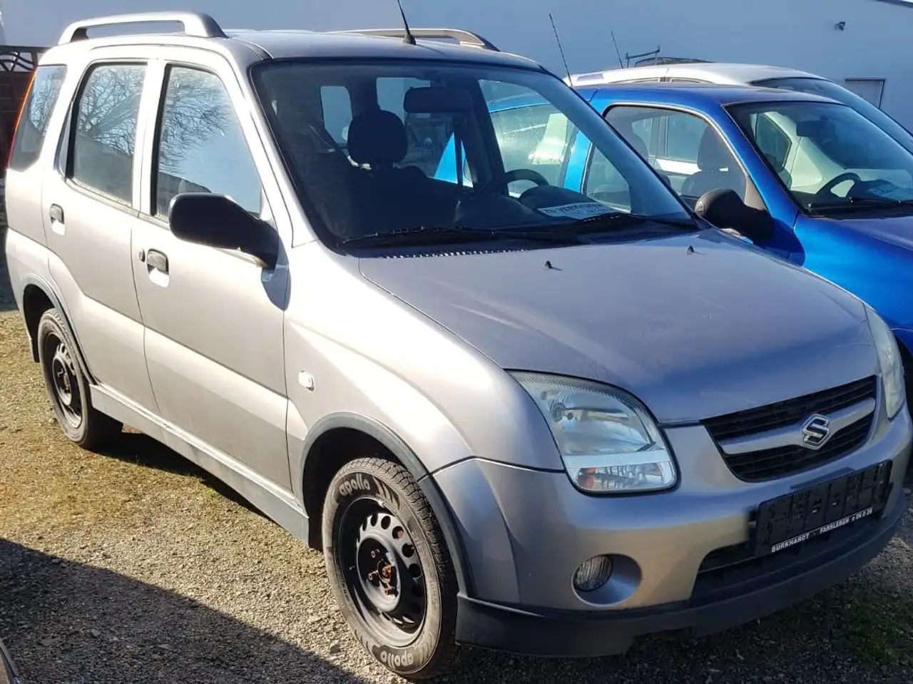 Suzuki Ignis