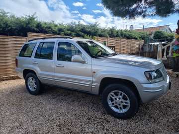 Grand Cherokee 2.7CRD Laredo