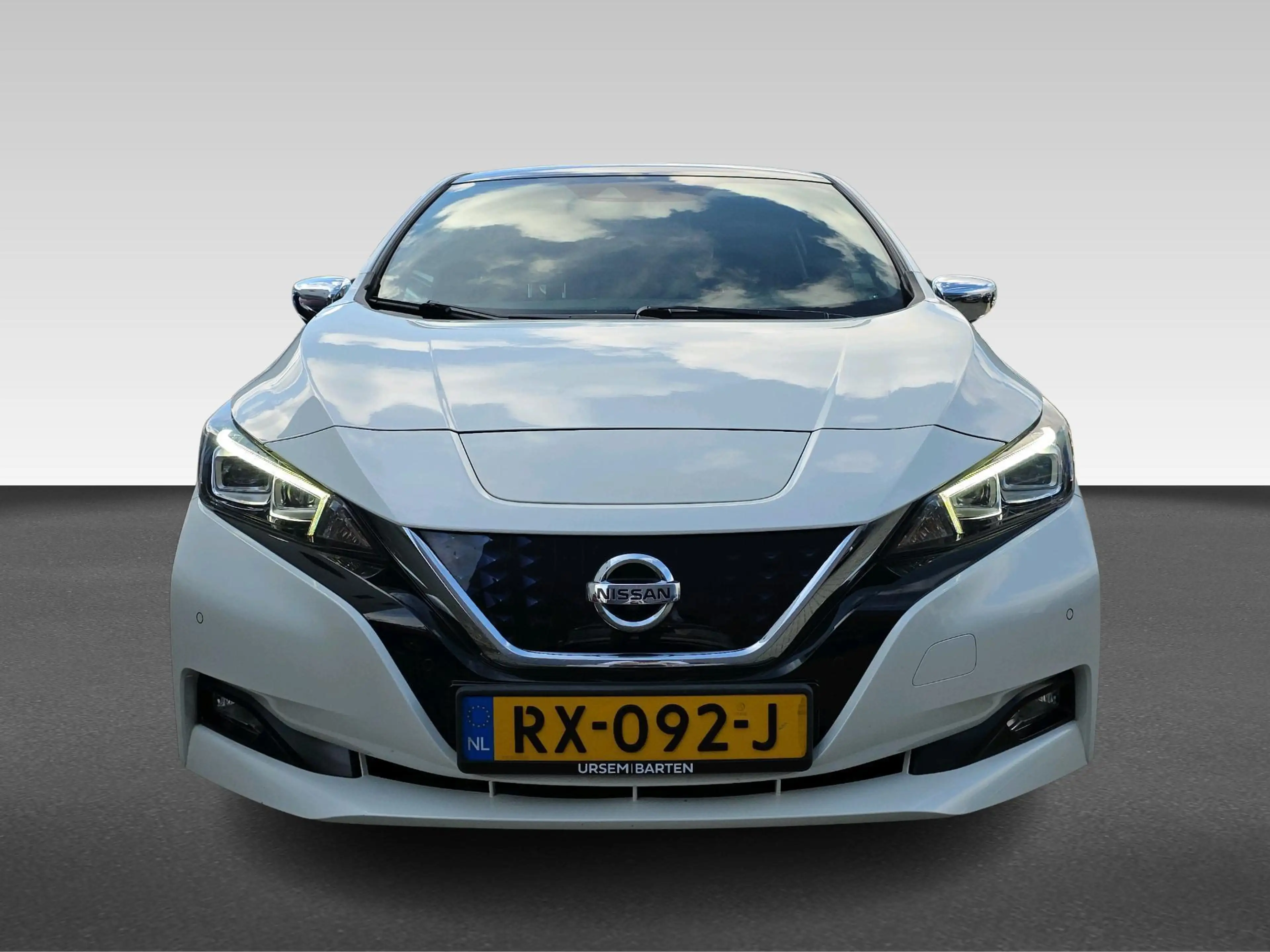 Nissan Leaf Tekna 40 kWh | Bose Audio | 360 Camera | Halfleder — photo 7