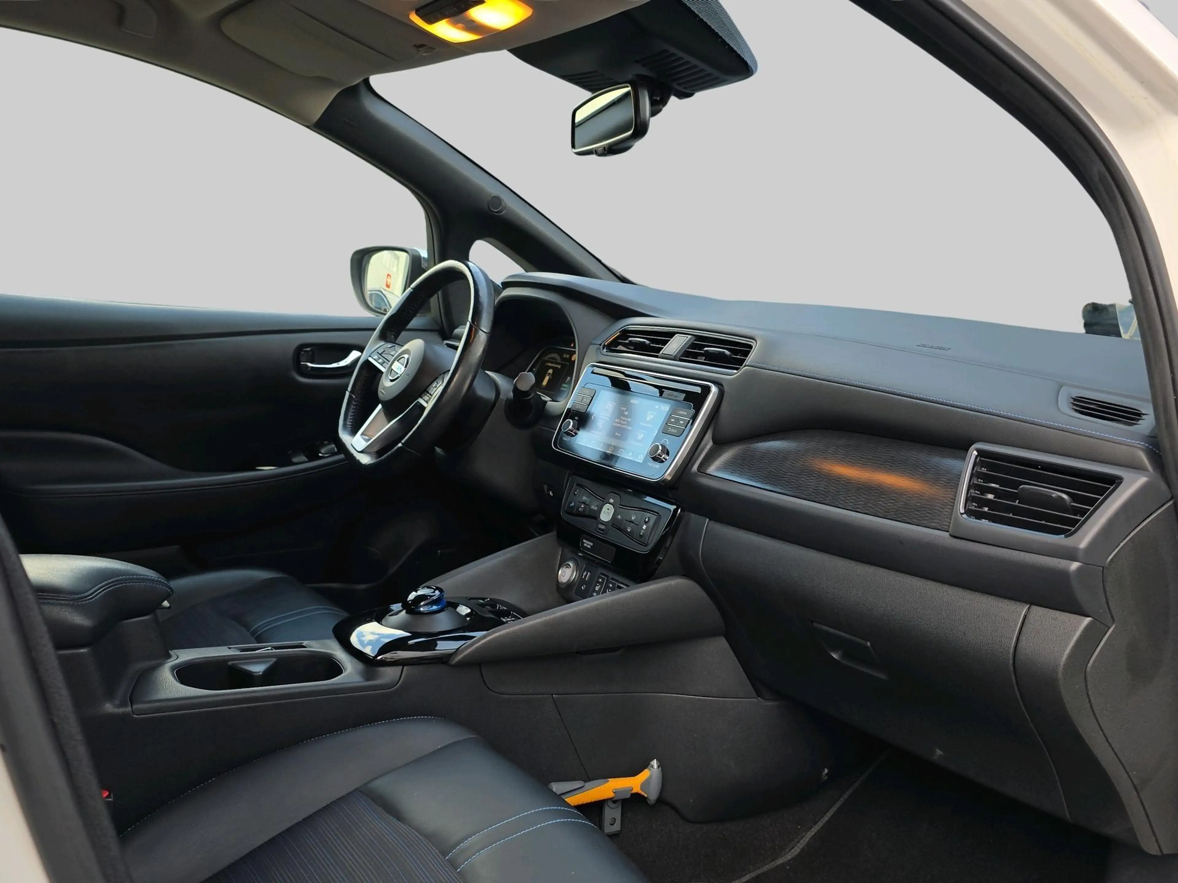 Nissan Leaf Tekna 40 kWh | Bose Audio | 360 Camera | Halfleder — photo 13