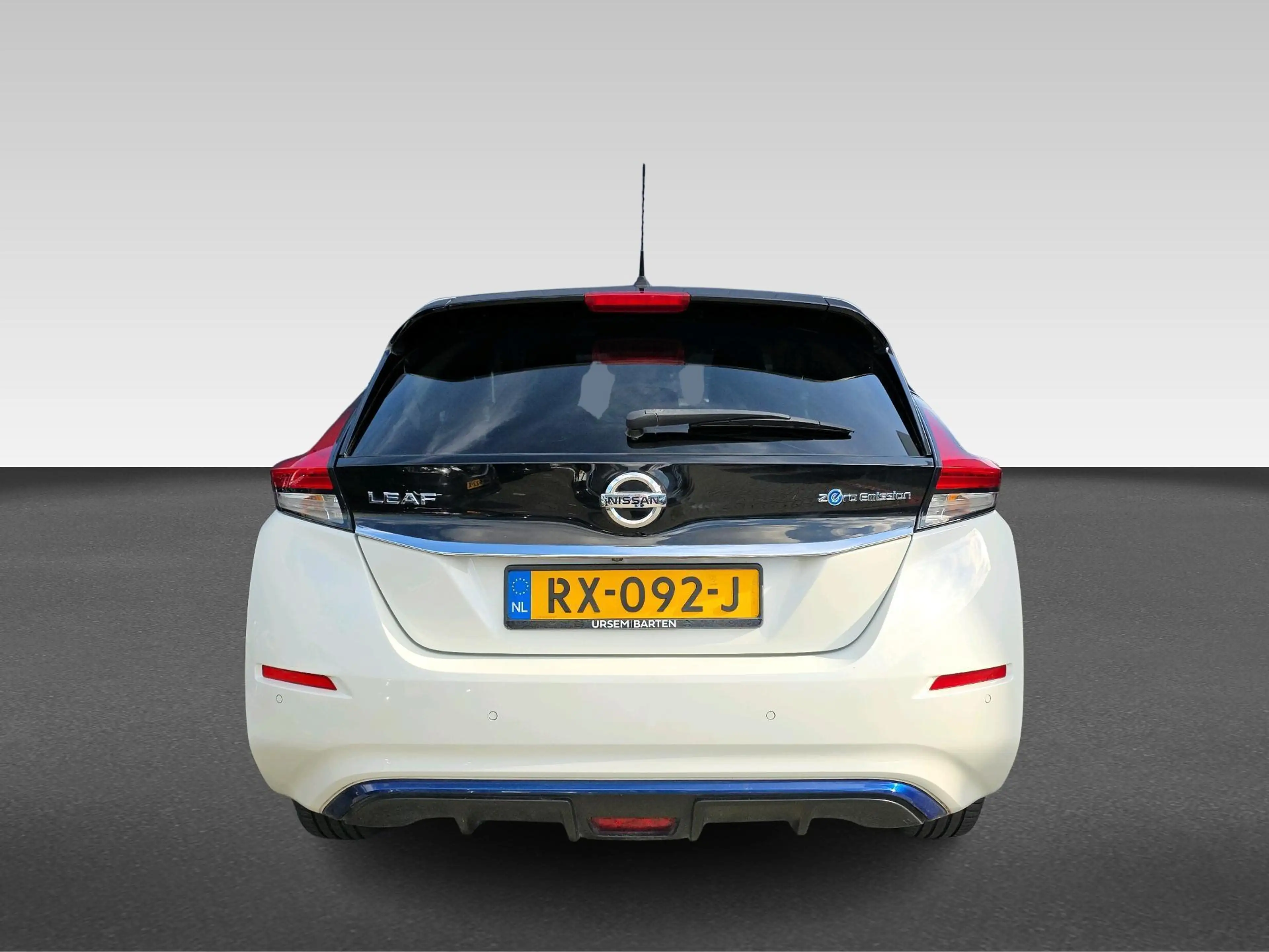 Nissan Leaf Tekna 40 kWh | Bose Audio | 360 Camera | Halfleder — photo 10
