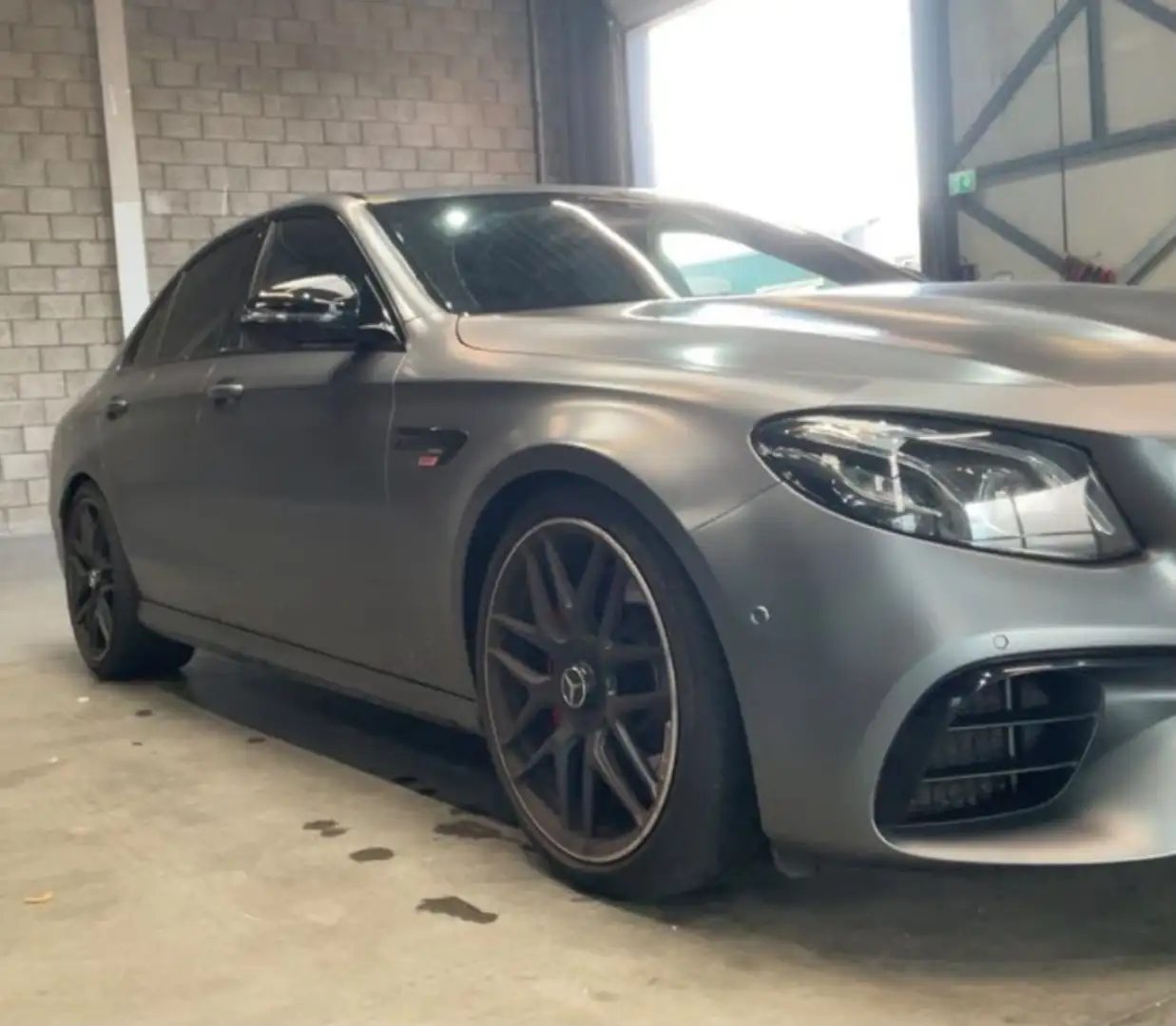 Mercedes-Benz E 63 AMG S 4Matic+ 9G-Tronic Gris - 2
