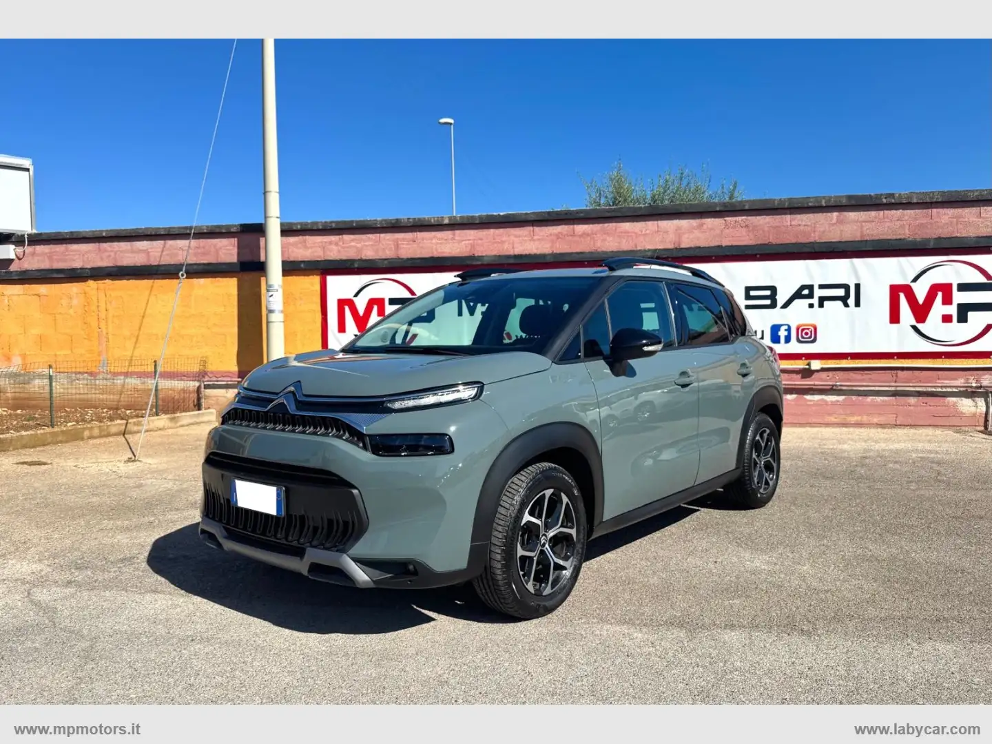 Citroen C3 Aircross C3 AIRCROSS SHINE 1.2 130CV AUTOMATICA Grau - 1
