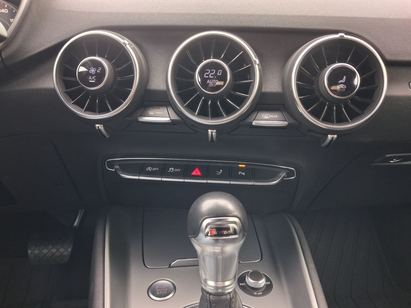 Audi TT Roadster 1.8 TFSI S-tr. VIRTUAL+NAVI+XENON — photo 14