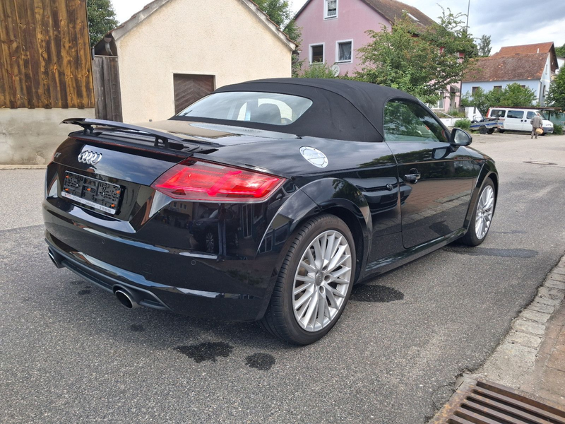 Audi TT Roadster 1.8 TFSI S-tr. VIRTUAL+NAVI+XENON — photo 6