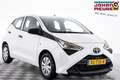 Toyota Aygo 1.0 VVT-i x-fun 5-drs | AIRCO | Bluetooth ✅ 1e Eig Bianco - thumbnail 1
