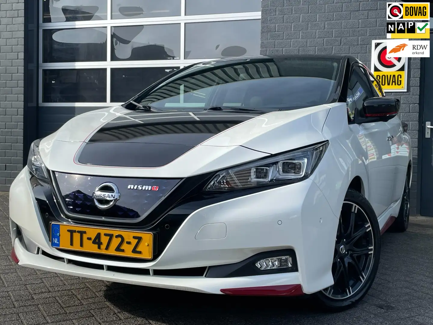 Nissan Leaf Tekna 40 kWh |NISMO PACK|UNIEKE AUTO|LEDER|NAVI|CA Wit - 1