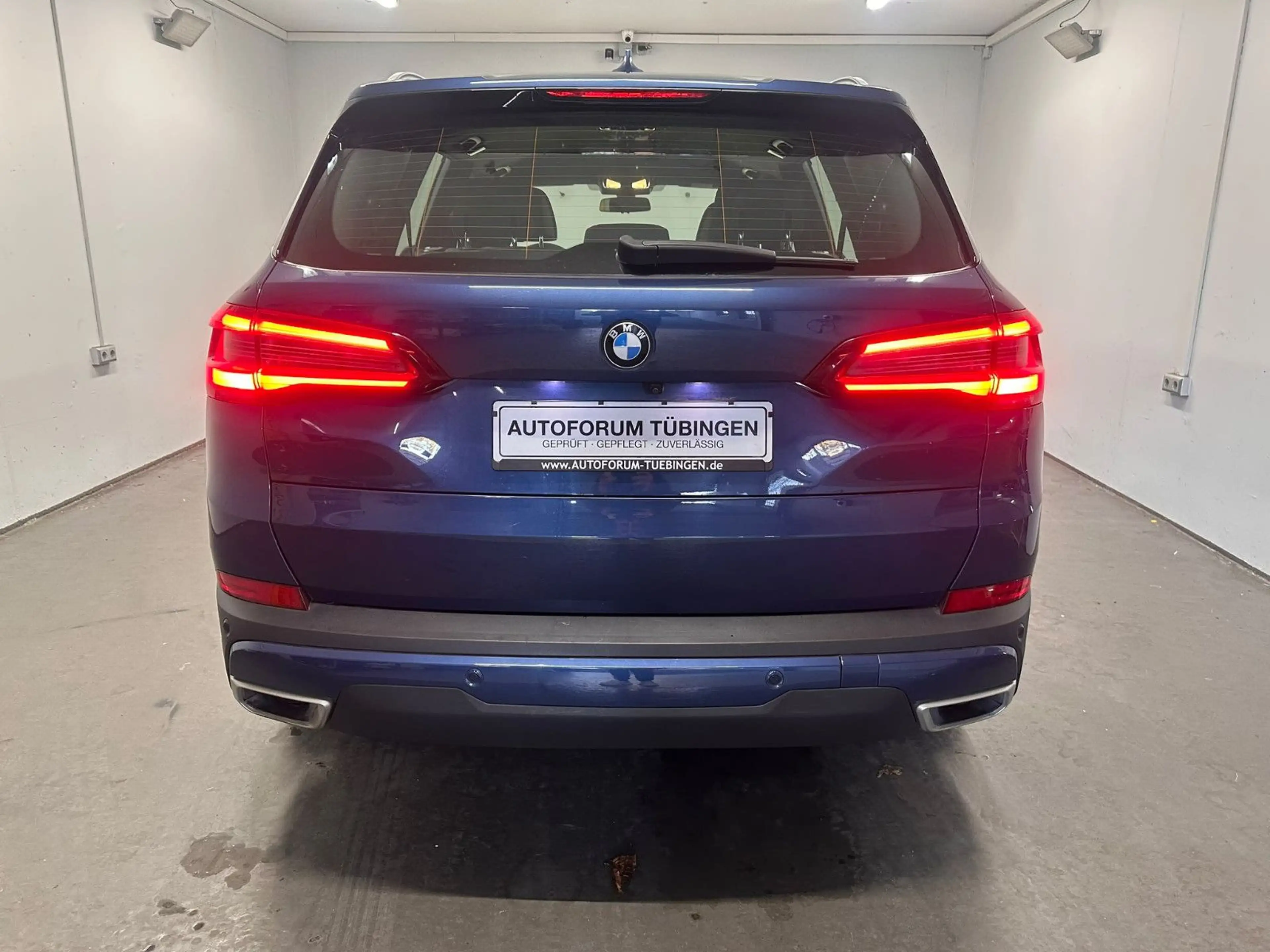 BMW X5 xDrive40i *7-Sitzer*HUD*AHK*LED*SPORTSITZE* — photo 6