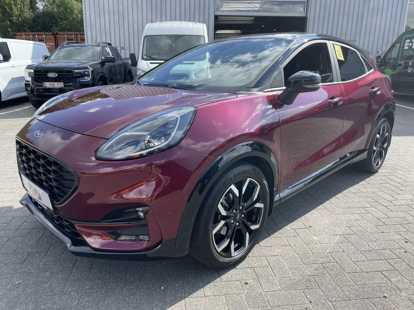Ford Puma Ecoboost mHEV Vivid Ruby Edition Mauve - 1