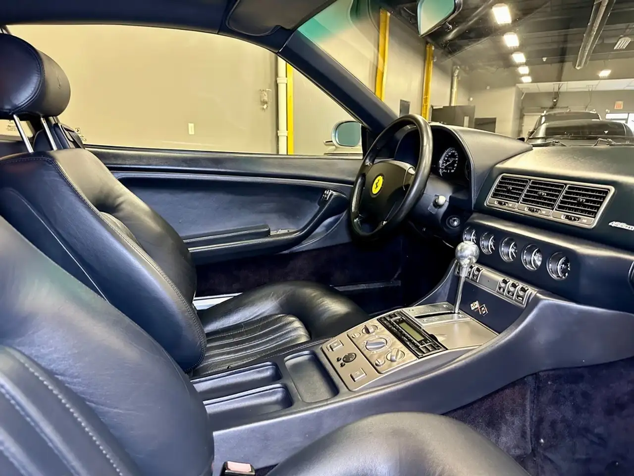 Ferrari 456 снимка Ferrari 456