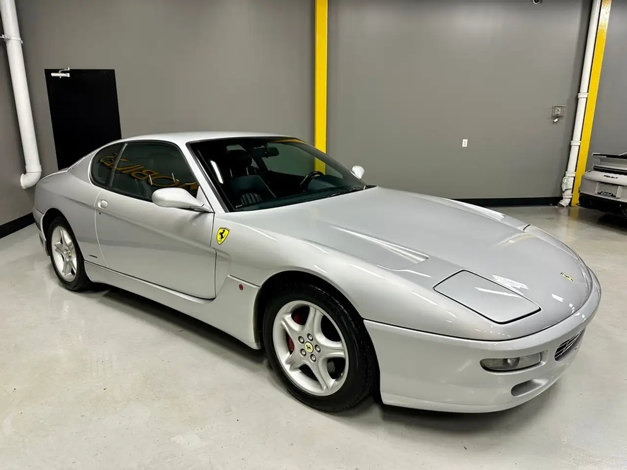 Ferrari 456 снимка Ferrari 456