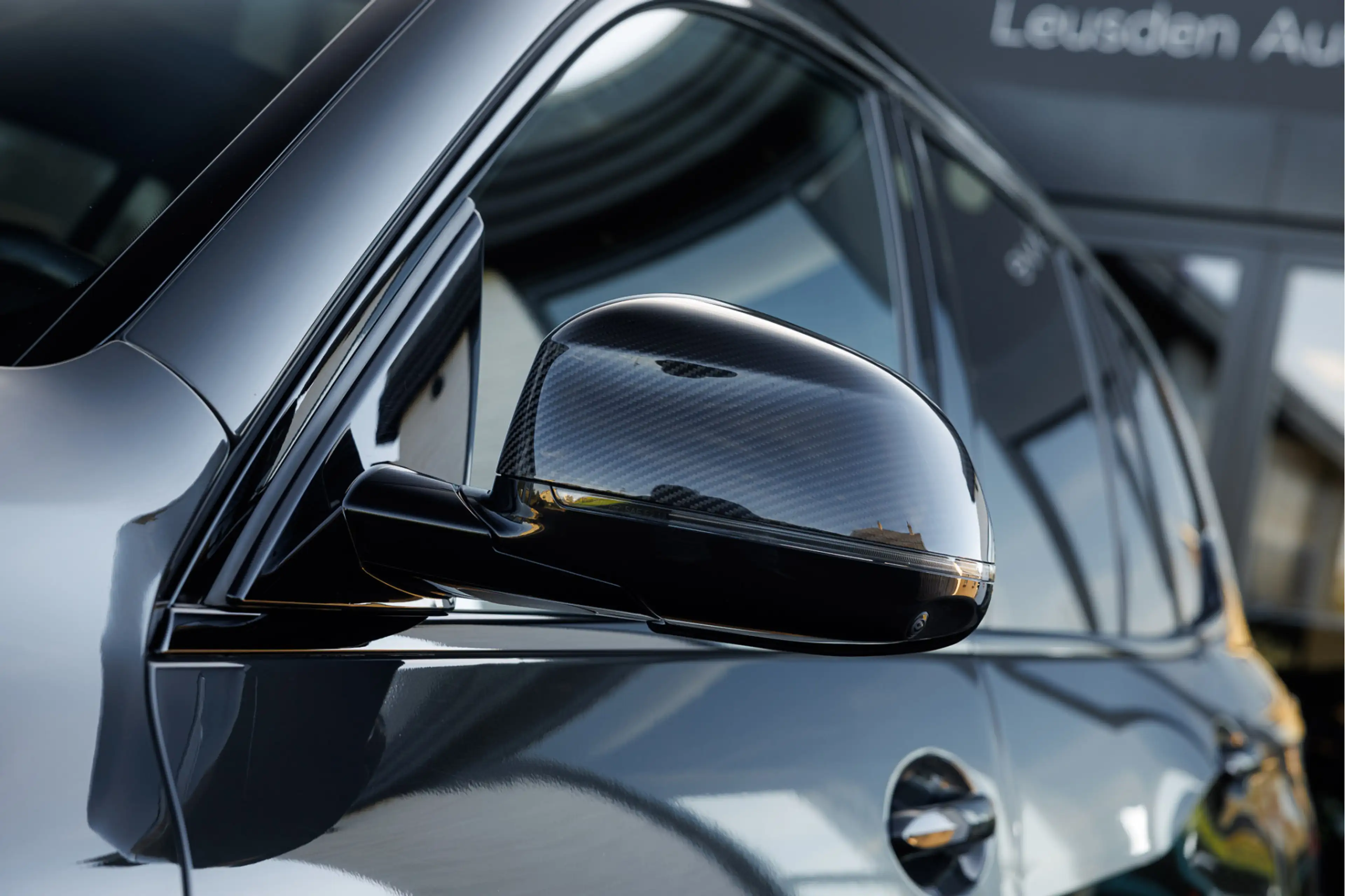 BMW X5 xDrive50e M-Competition ''Dravit Grau'' Skylounge — photo 14