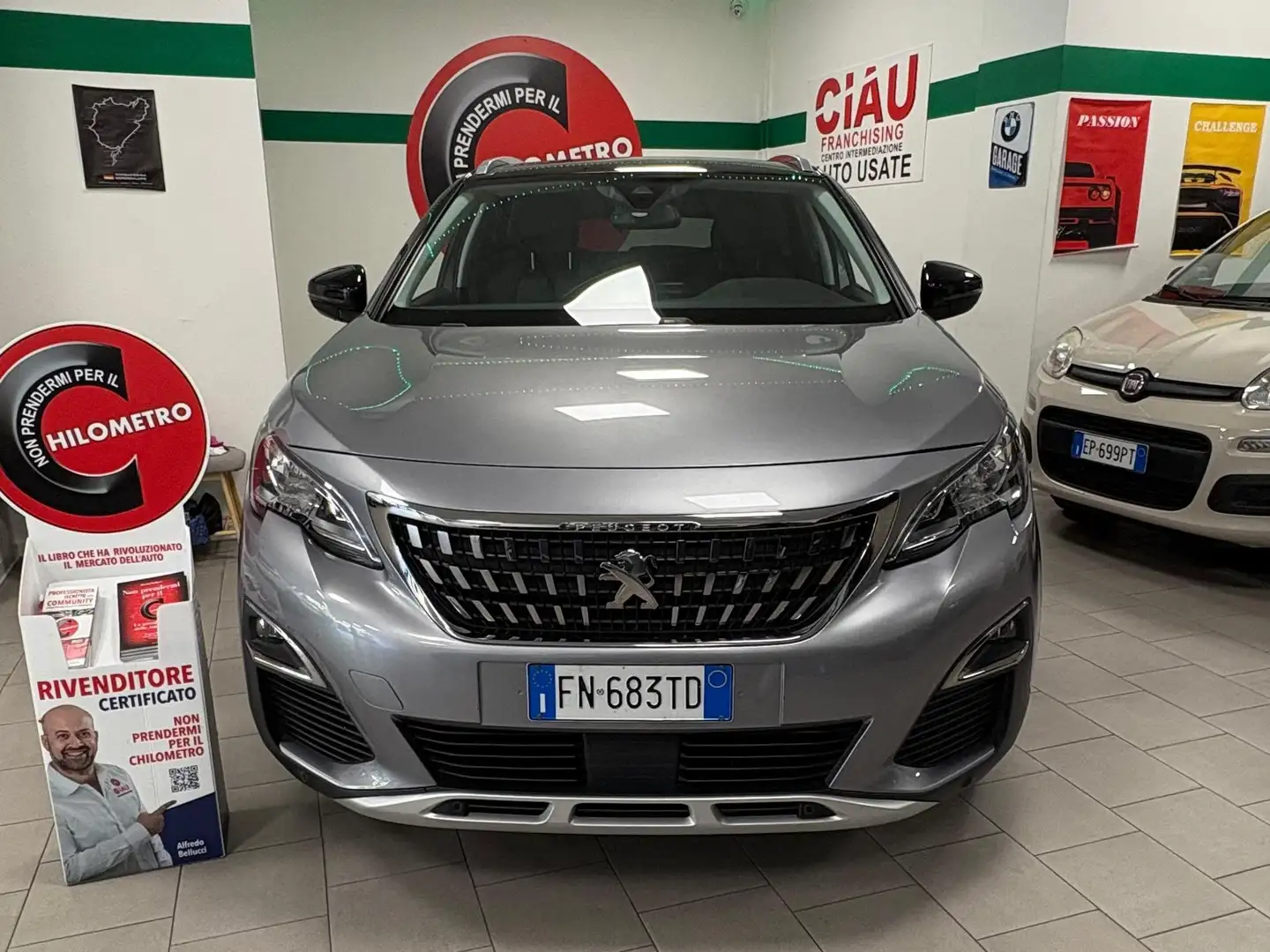 Peugeot 3008 3008 II 2016 1.2 puretech t Allure s Gri - 2