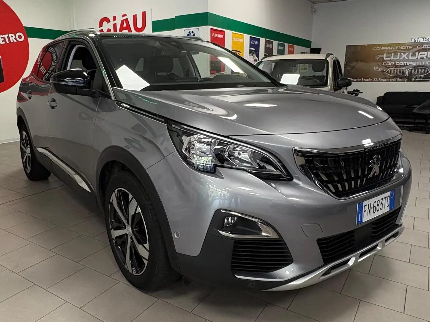 Peugeot 3008 3008 II 2016 1.2 puretech t Allure s Gri - 1