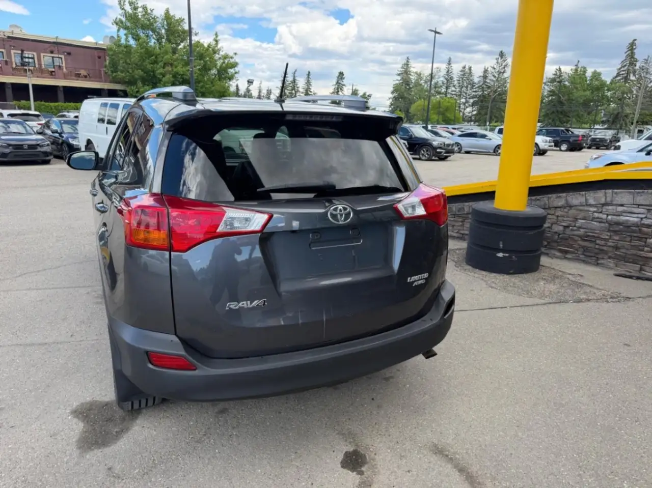 Toyota RAV 4 photo Toyota RAV 4