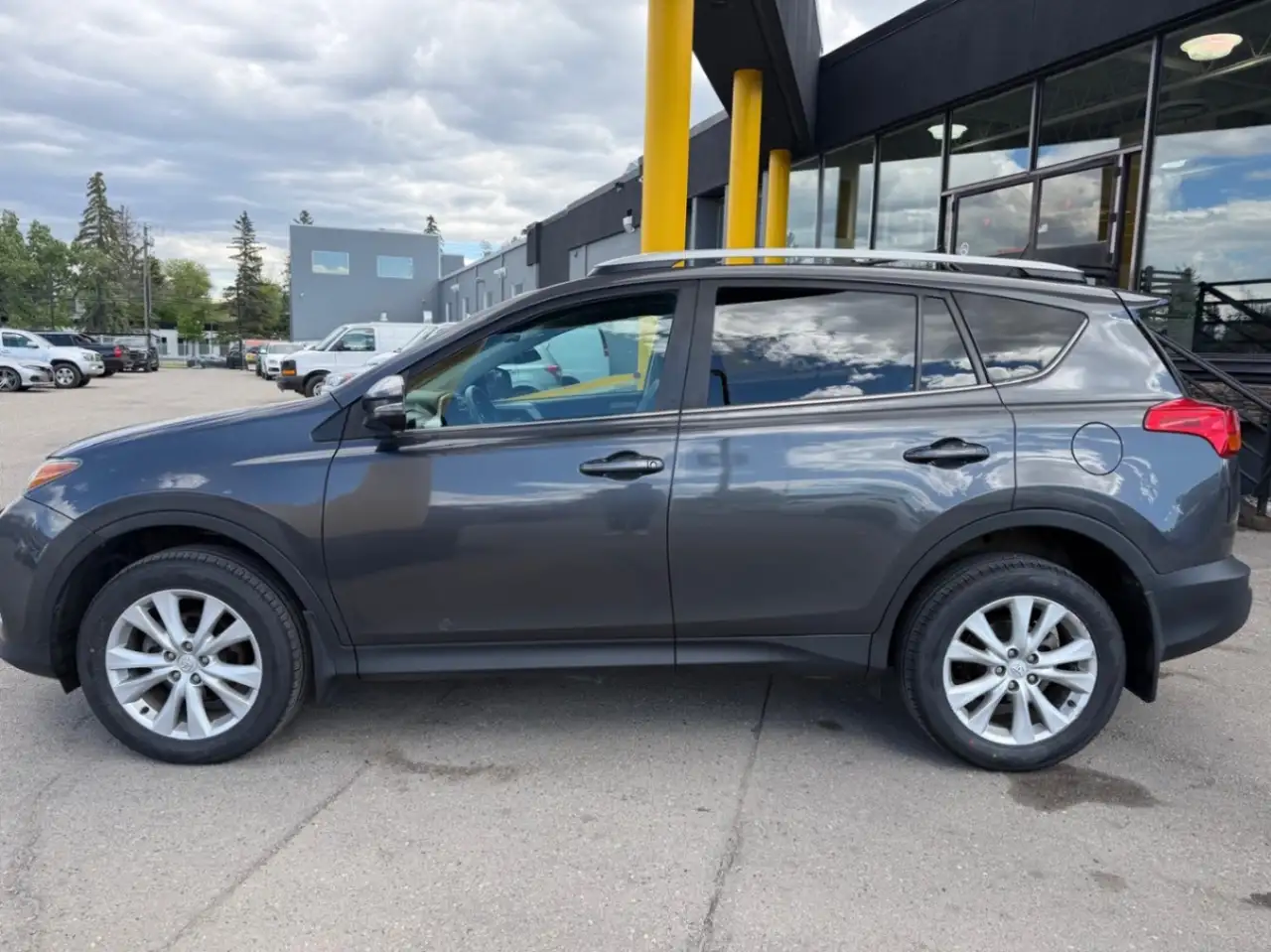 Toyota RAV 4 photo Toyota RAV 4