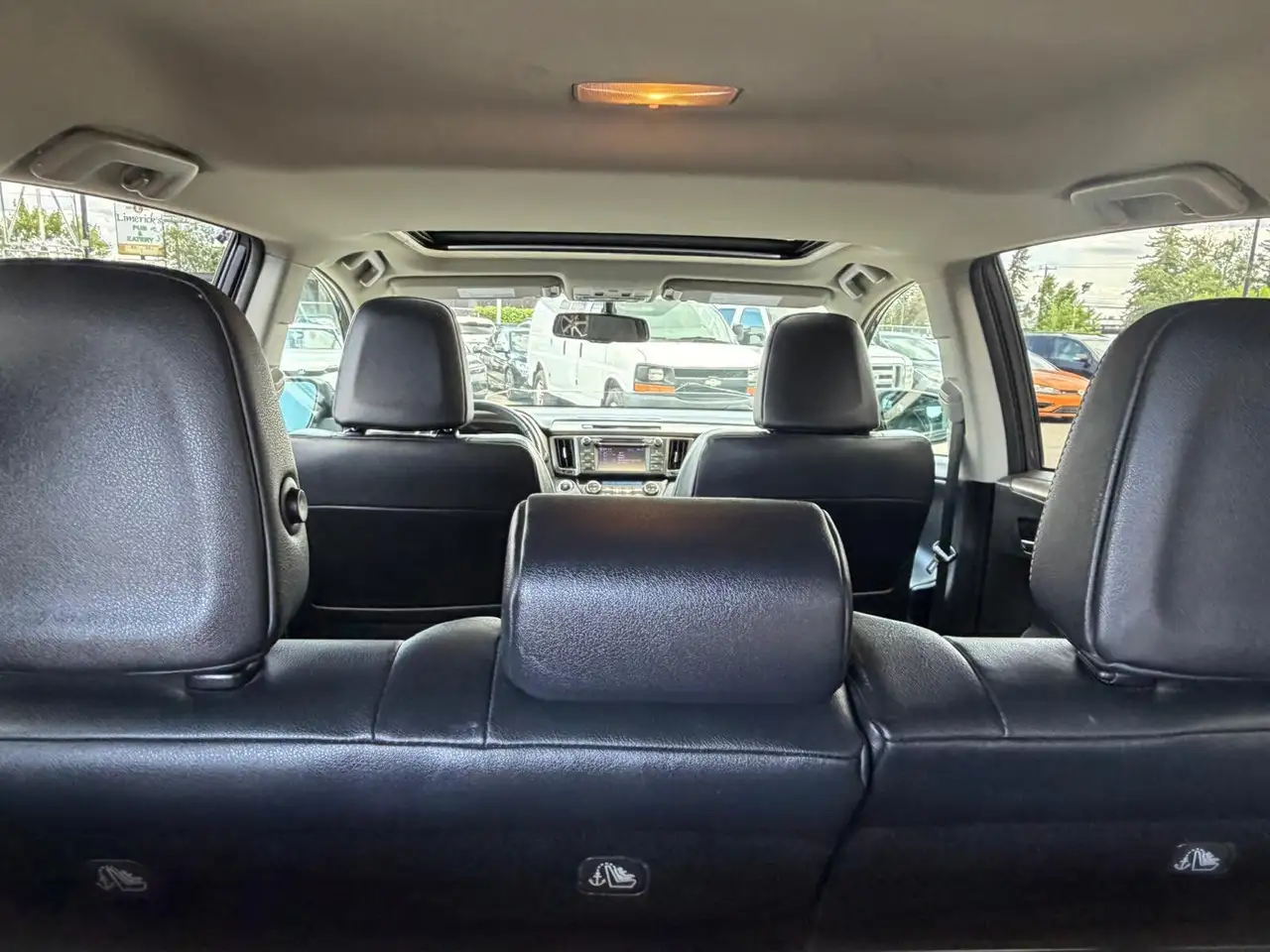 Toyota RAV 4 photo Toyota RAV 4