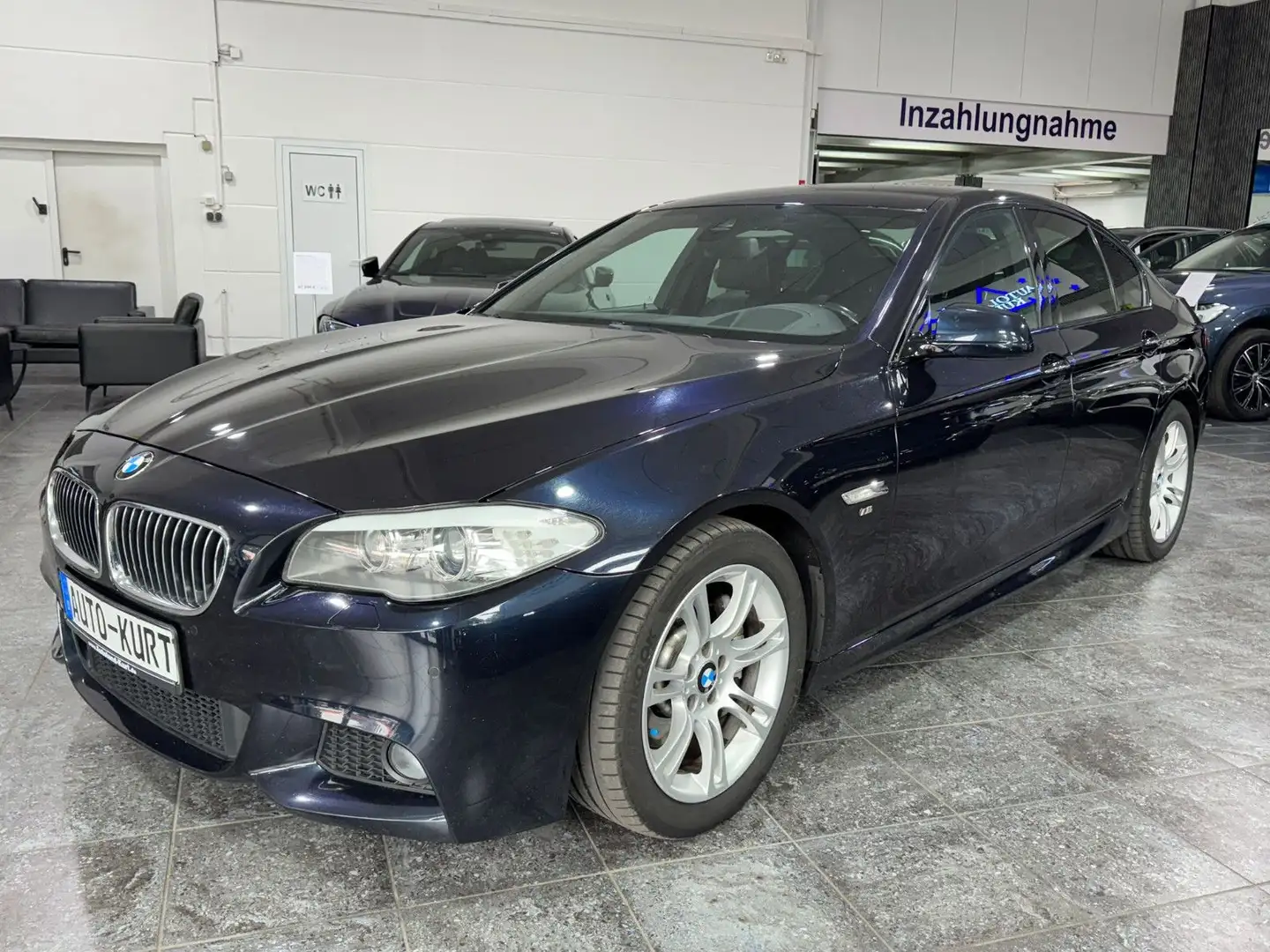BMW 530 dA*SAG*Leder*Navi*M-Sport*HUD*AHK*Xenon* Schwarz - 2