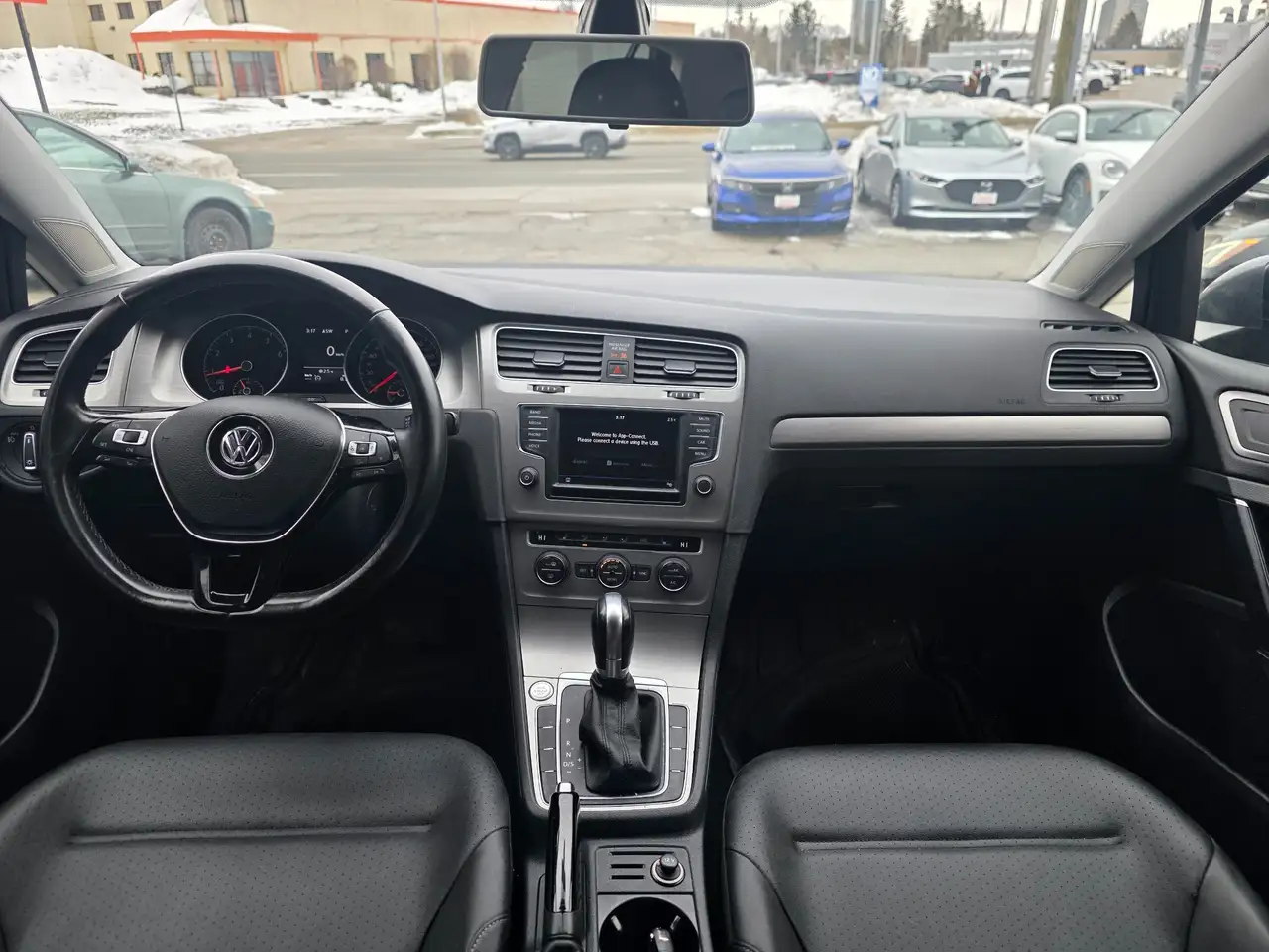 Volkswagen Golf снимка Volkswagen Golf
