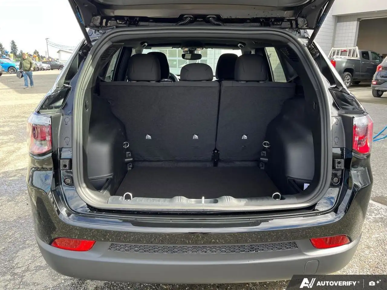 Jeep Compass снимка Jeep Compass