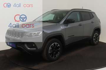3360 Trailhawk PHEV-4xe ACC Pano Leder Navi Cam-A+FSC2 PDC-V+A  1.3TurboT4  240pk DCT6