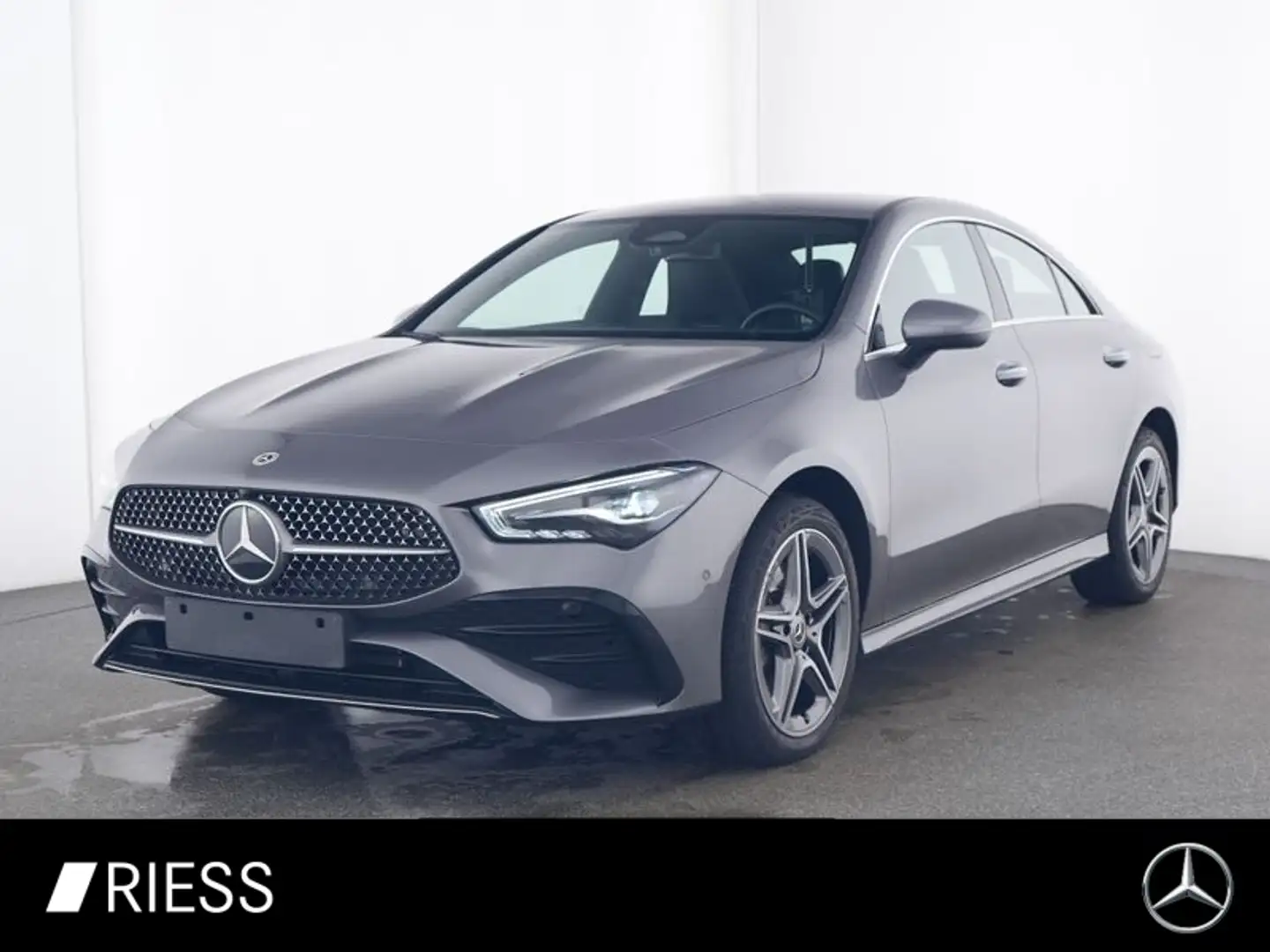 Mercedes-Benz CLA 250 e Coupé AMG Sport Navi LED W-Paket Keyless Grau - 1