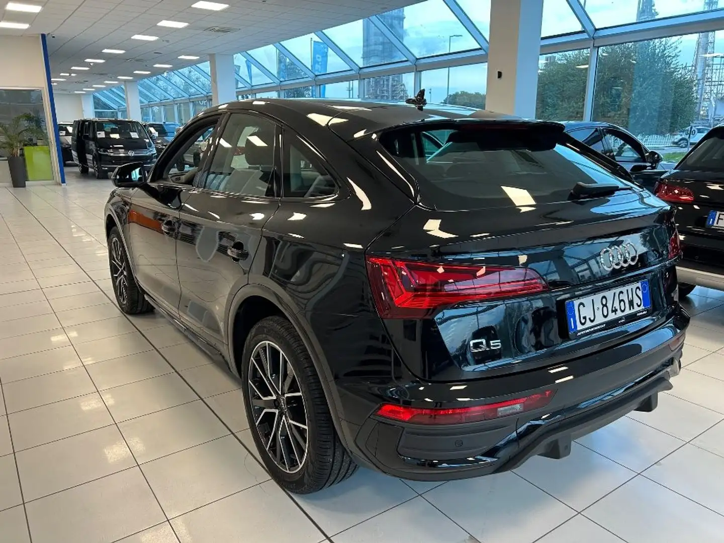 Audi Q5 SPB 40 TDI quattro S tronic S line Noir - 2