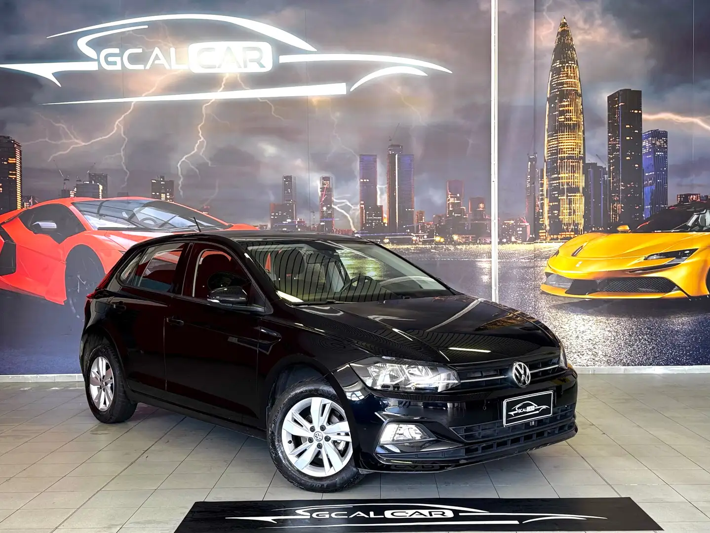 Volkswagen Polo BENZINA AUTOMATICA 42.000KM OKPERMUTE FINANZIABILE Zwart - 1