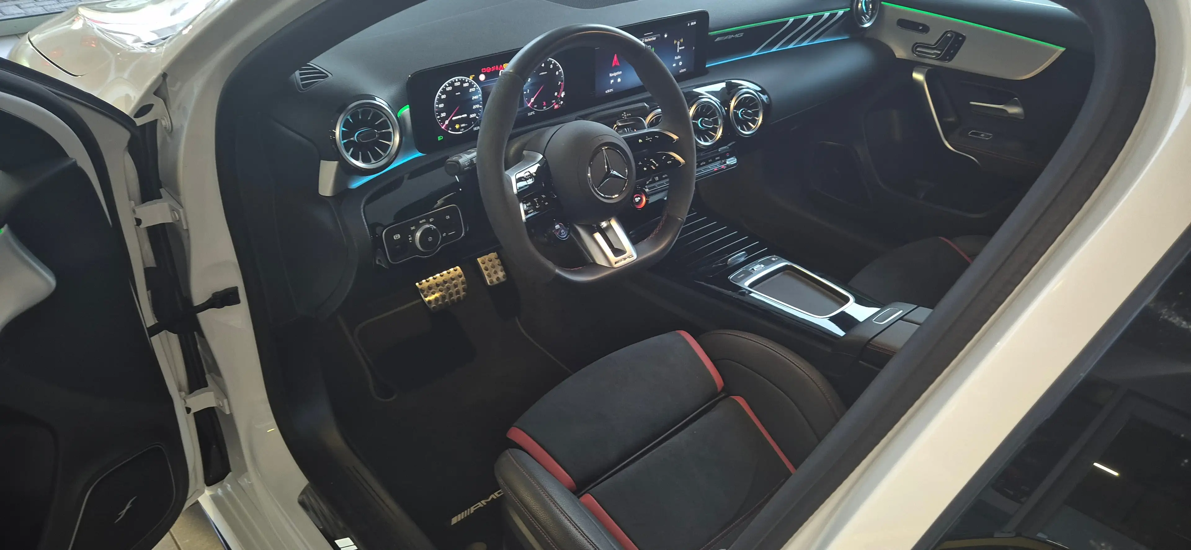 Mercedes-Benz A 45 AMG A 45 S AMG 4Matic (177.054) TOP-FAHRZEUG — photo 8
